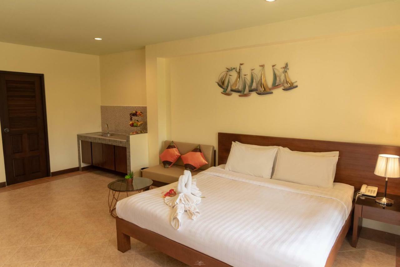 Park 38 Hotel - Sha Plus Phuket Exterior foto
